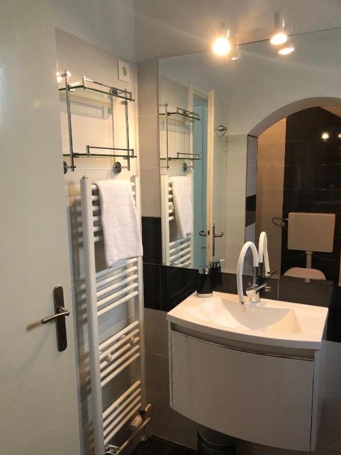 Cozy New Flat For 2 Or 3 Apartment Хвар Екстериор снимка